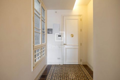 Купить квартиру в Барселона, Испания с 3 спальни, 184м², № 8496 - фото 28