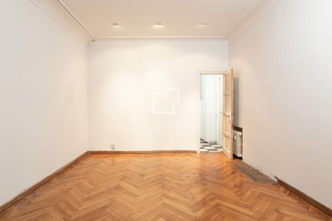5 bedrooms apartment for sale in Barcelona, Catalonia, Spain № 8493 - photo 8