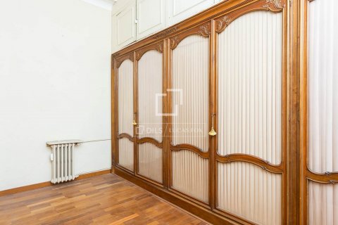 5 bedrooms apartment for sale in Barcelona, Catalonia, Spain № 8493 - photo 16
