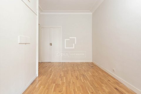 5 bedrooms apartment for sale in Barcelona, Catalonia, Spain № 8493 - photo 17
