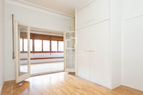 5 bedrooms apartment for sale in Barcelona, Catalonia, Spain № 8493 - photo 18
