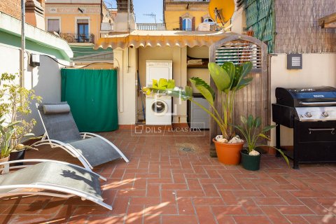 Ático de 2 dormitorios en venta en Barcelona, Cataluña, Spain № 8490 - foto 12