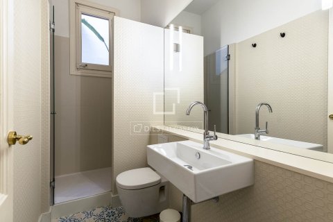 Купить квартиру в Барселона, Испания с 4 спальни, 253м², № 4310 - фото 30