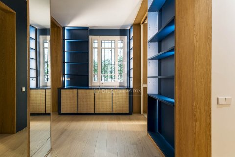 Купить квартиру в Барселона, Испания с 4 спальни, 253м², № 4310 - фото 13