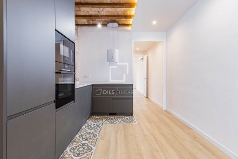 2 bedrooms apartment for sale in Barcelona, Catalonia, Spain № 4309 - photo 16