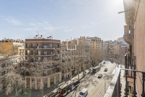 2 bedrooms apartment for sale in Barcelona, Catalonia, Spain № 4309 - photo 8