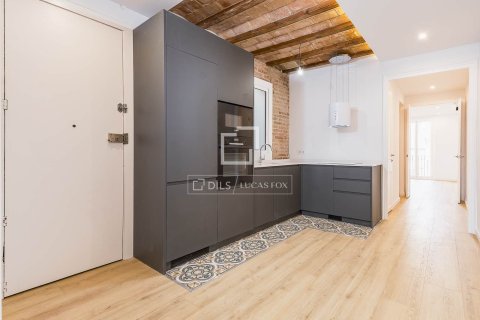 2 bedrooms apartment for sale in Barcelona, Catalonia, Spain № 4309 - photo 15