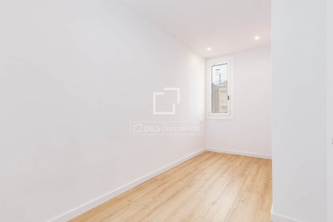 2 bedrooms apartment for sale in Barcelona, Catalonia, Spain № 4309 - photo 27
