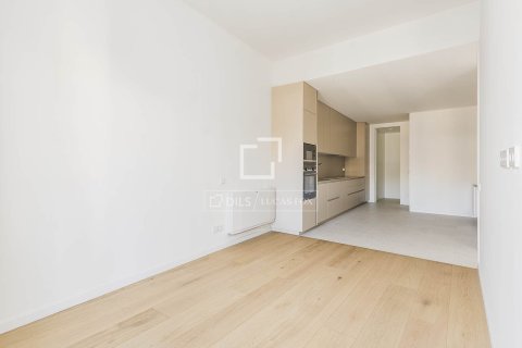Apartamento de 1 dormitorio en venta en Barcelona, Cataluña, Spain № 4311 - foto 11