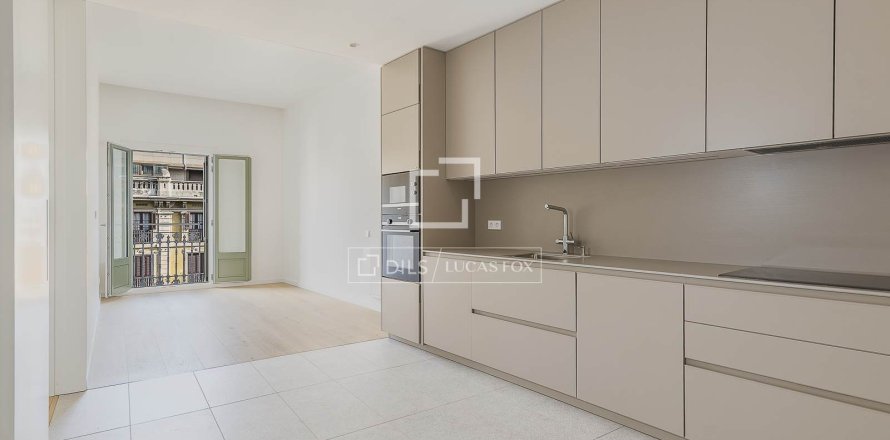 Apartamento de 1 dormitorio en venta en Barcelona, Cataluña, Spain № 4311