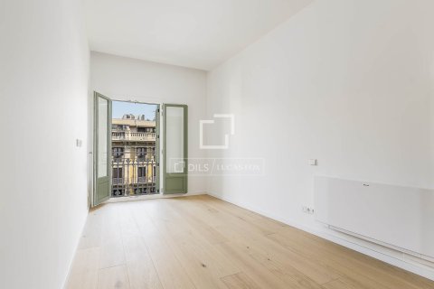 Apartamento de 1 dormitorio en venta en Barcelona, Cataluña, Spain № 4311 - foto 4