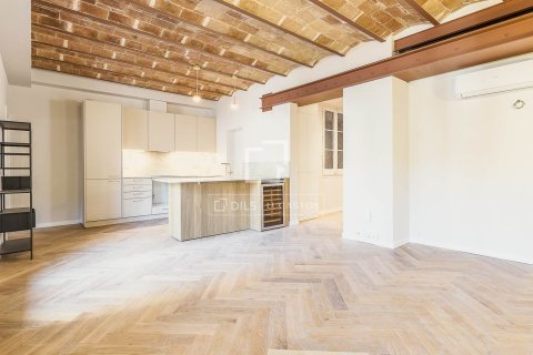 3 bedrooms apartment for sale in Barcelona, Catalonia, Spain № 4312 - photo 5