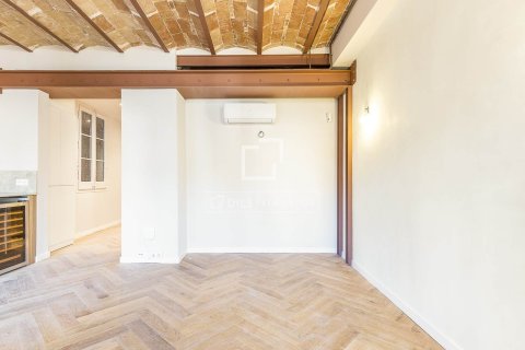 3 bedrooms apartment for sale in Barcelona, Catalonia, Spain № 4312 - photo 4