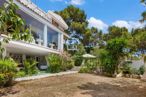 Villa de 5 dormitorios en venta en Castelldefels, Barcelona, Cataluña, Spain № 4308 - foto 29