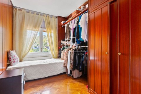 Villa de 5 dormitorios en venta en Castelldefels, Barcelona, Cataluña, Spain № 4308 - foto 21