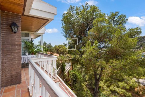 Villa de 5 dormitorios en venta en Castelldefels, Barcelona, Cataluña, Spain № 4308 - foto 25