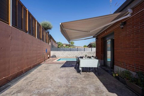 5 bedrooms house for sale in Masquefa, Barcelona, Catalonia, Spain № 1937 - photo 2