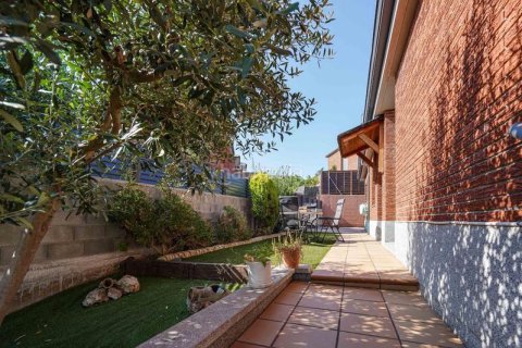5 bedrooms house for sale in Masquefa, Barcelona, Catalonia, Spain № 1937 - photo 12