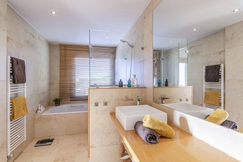 Сasa de 5 dormitorios en venta en Sitges, Barcelona, Cataluña, Spain № 6487 - foto 8