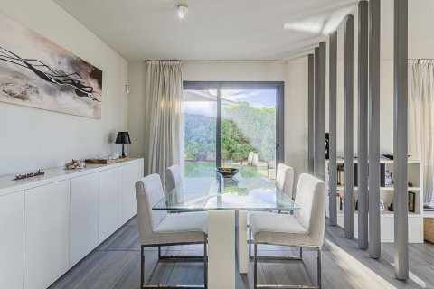 Сasa de 5 dormitorios en venta en Sitges, Barcelona, Cataluña, Spain № 6487 - foto 2