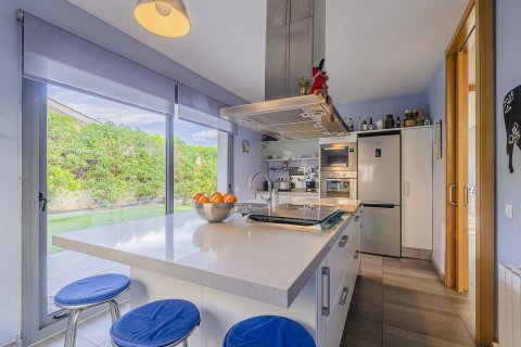 Сasa de 5 dormitorios en venta en Sitges, Barcelona, Cataluña, Spain № 6487 - foto 13