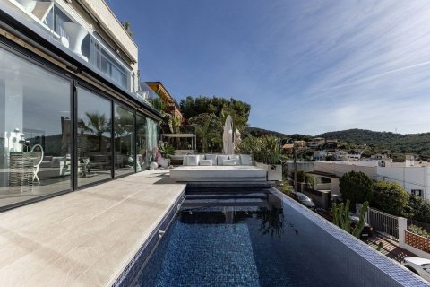 Сasa de 5 dormitorios en venta en Sitges, Barcelona, Cataluña, Spain № 6486