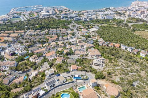 Сasa de 4 dormitorios en venta en Sitges, Barcelona, Cataluña, Spain № 6489 - foto 24
