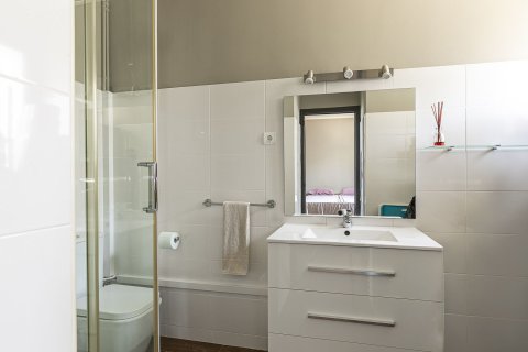 Сasa de 4 dormitorios en venta en Sitges, Barcelona, Cataluña, Spain № 6489 - foto 19