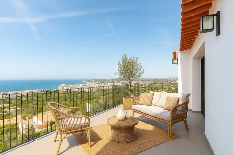 Сasa de 4 dormitorios en venta en Sitges, Barcelona, Cataluña, Spain № 6489