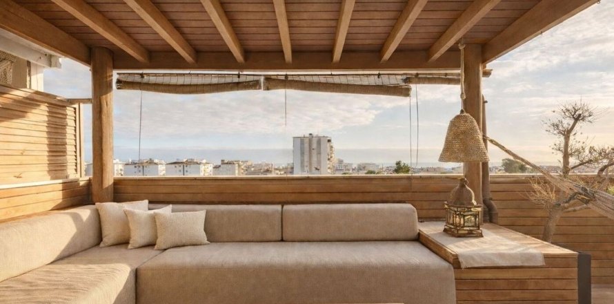 Apartamento de 4 dormitorios en venta en Sitges, Barcelona, Cataluña, Spain № 6485