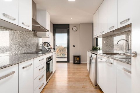 Apartamento de 4 dormitorios en venta en Sitges, Barcelona, Cataluña, Spain № 6485 - foto 18