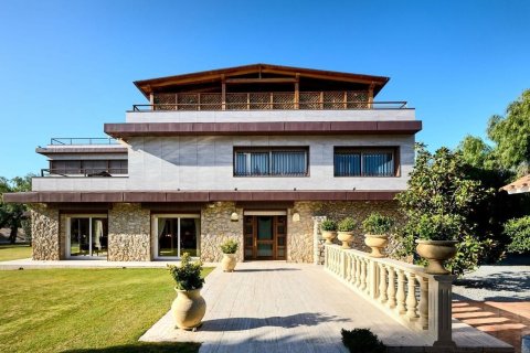 Купить дом в Ситжес, Испания с 9 комнат, 960м², № 6630 - фото 3
