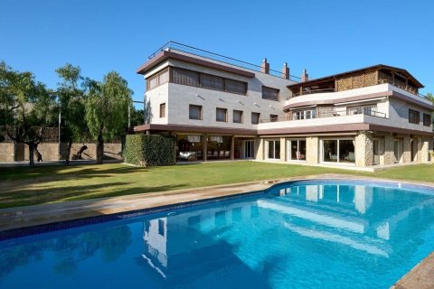 Сasa de 8 dormitorios en venta en Sitges, Barcelona, Cataluña, Spain № 6630
