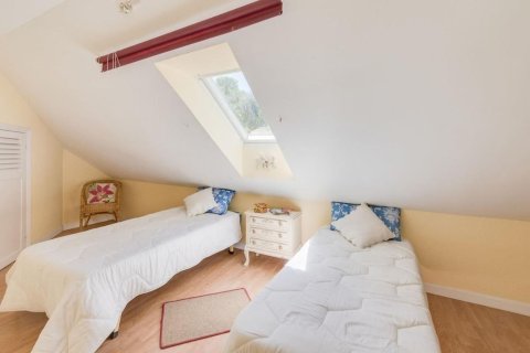 Сasa de 6 dormitorios en venta en Sant Cugat del Vallès, Barcelona, Cataluña, Spain № 6627 - foto 26