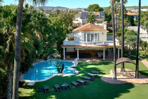 Сasa de 6 dormitorios en venta en Sitges, Barcelona, Cataluña, Spain № 6631