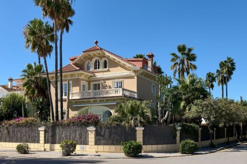 Сasa de 6 dormitorios en venta en Sitges, Barcelona, Cataluña, Spain № 6631 - foto 30