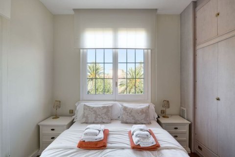 Сasa de 6 dormitorios en venta en Sitges, Barcelona, Cataluña, Spain № 6631 - foto 27