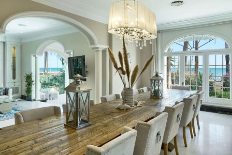 Сasa de 6 dormitorios en venta en Sitges, Barcelona, Cataluña, Spain № 6631 - foto 12