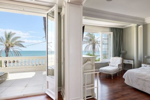 Сasa de 6 dormitorios en venta en Sitges, Barcelona, Cataluña, Spain № 6631 - foto 18
