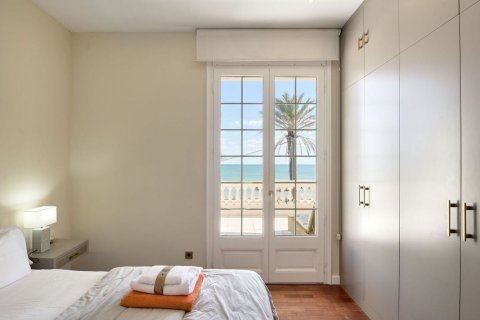 Сasa de 6 dormitorios en venta en Sitges, Barcelona, Cataluña, Spain № 6631 - foto 28