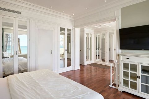 Сasa de 6 dormitorios en venta en Sitges, Barcelona, Cataluña, Spain № 6631 - foto 15