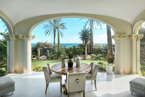 Сasa de 6 dormitorios en venta en Sitges, Barcelona, Cataluña, Spain № 6631 - foto 8
