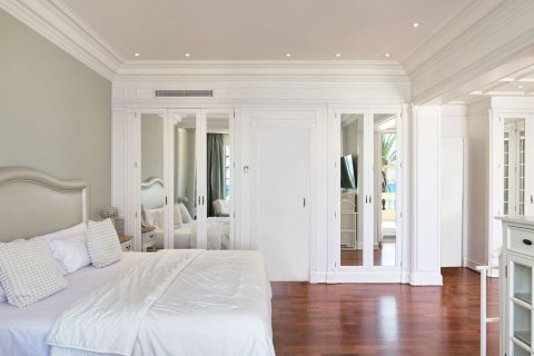 Сasa de 6 dormitorios en venta en Sitges, Barcelona, Cataluña, Spain № 6631 - foto 14