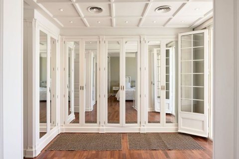 Сasa de 6 dormitorios en venta en Sitges, Barcelona, Cataluña, Spain № 6631 - foto 16