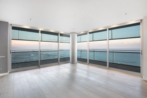 Apartamento de 3 dormitorios en venta en Barcelona, Cataluña, Spain № 6625 - foto 26