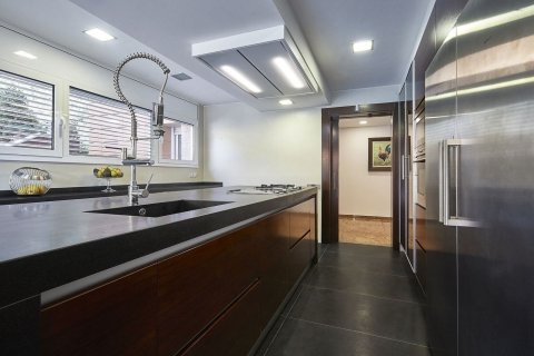 Сasa de 6 dormitorios en venta en Sant Cugat del Vallès, Barcelona, Cataluña, Spain № 6626 - foto 5