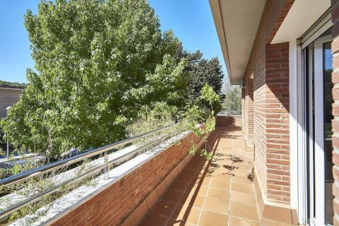 Сasa de 6 dormitorios en venta en Sant Cugat del Vallès, Barcelona, Cataluña, Spain № 6626 - foto 9