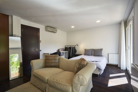 Сasa de 6 dormitorios en venta en Sant Cugat del Vallès, Barcelona, Cataluña, Spain № 6626 - foto 11