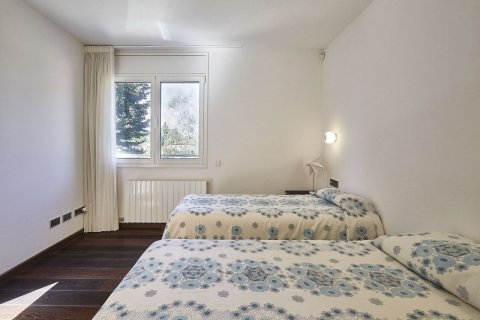 Сasa de 6 dormitorios en venta en Sant Cugat del Vallès, Barcelona, Cataluña, Spain № 6626 - foto 8