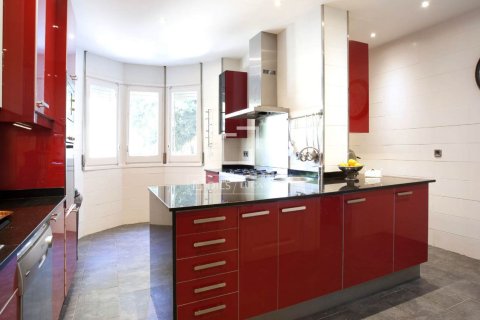 Купить виллу в Барселона, Испания с 7 спален, 1344м², № 4442 - фото 11